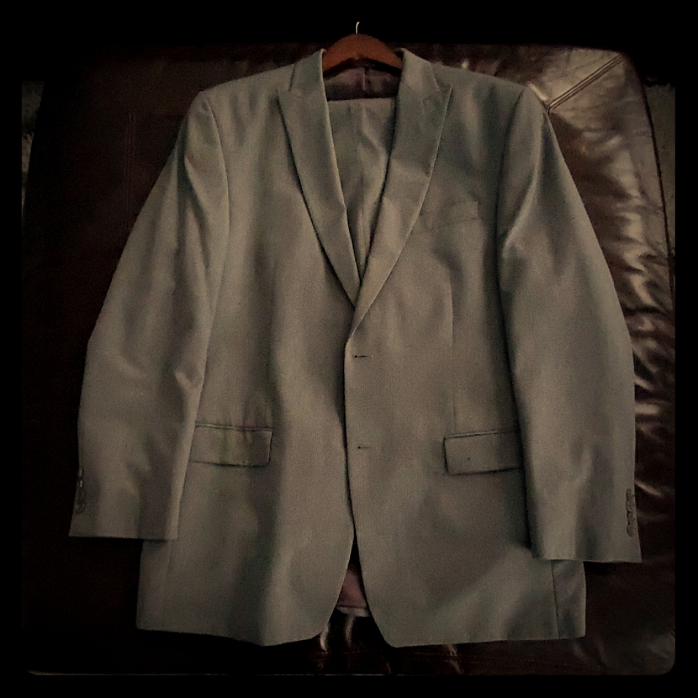 Micheal Kors Suit